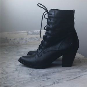 Frye Lace Up Boots in Women Size 6.5